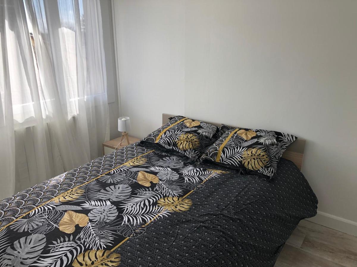 Caussens Appartement Cosy Et Lumineux מראה חיצוני תמונה